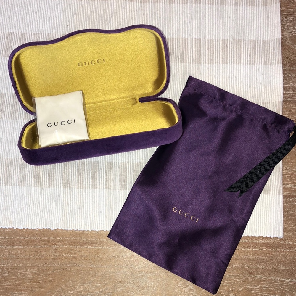 Gucci purple velvet sunglasses case, oversized